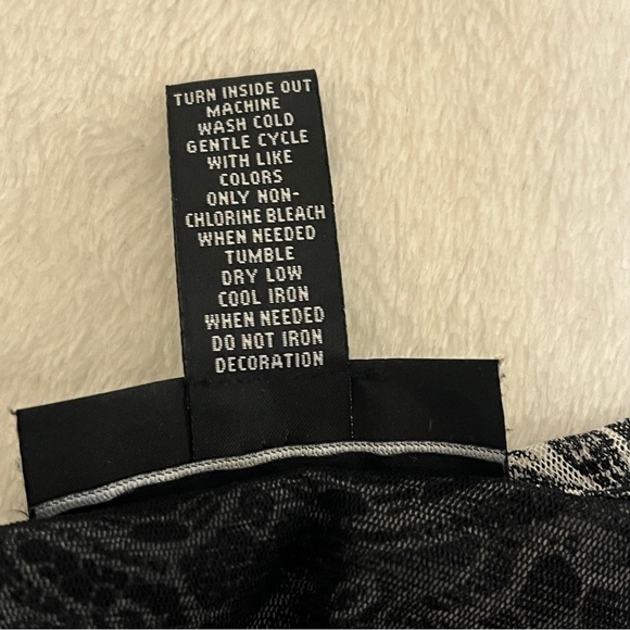 INC. International Concepts Women's Blouse Top Sheer Rhinestones Medium - Picture 6 of 10